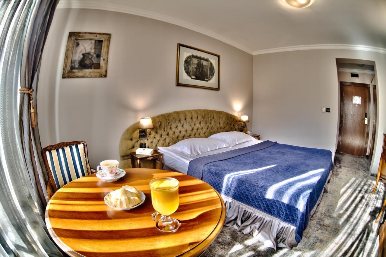 Meg-Lozenetz Hotel Sofia Extérieur photo