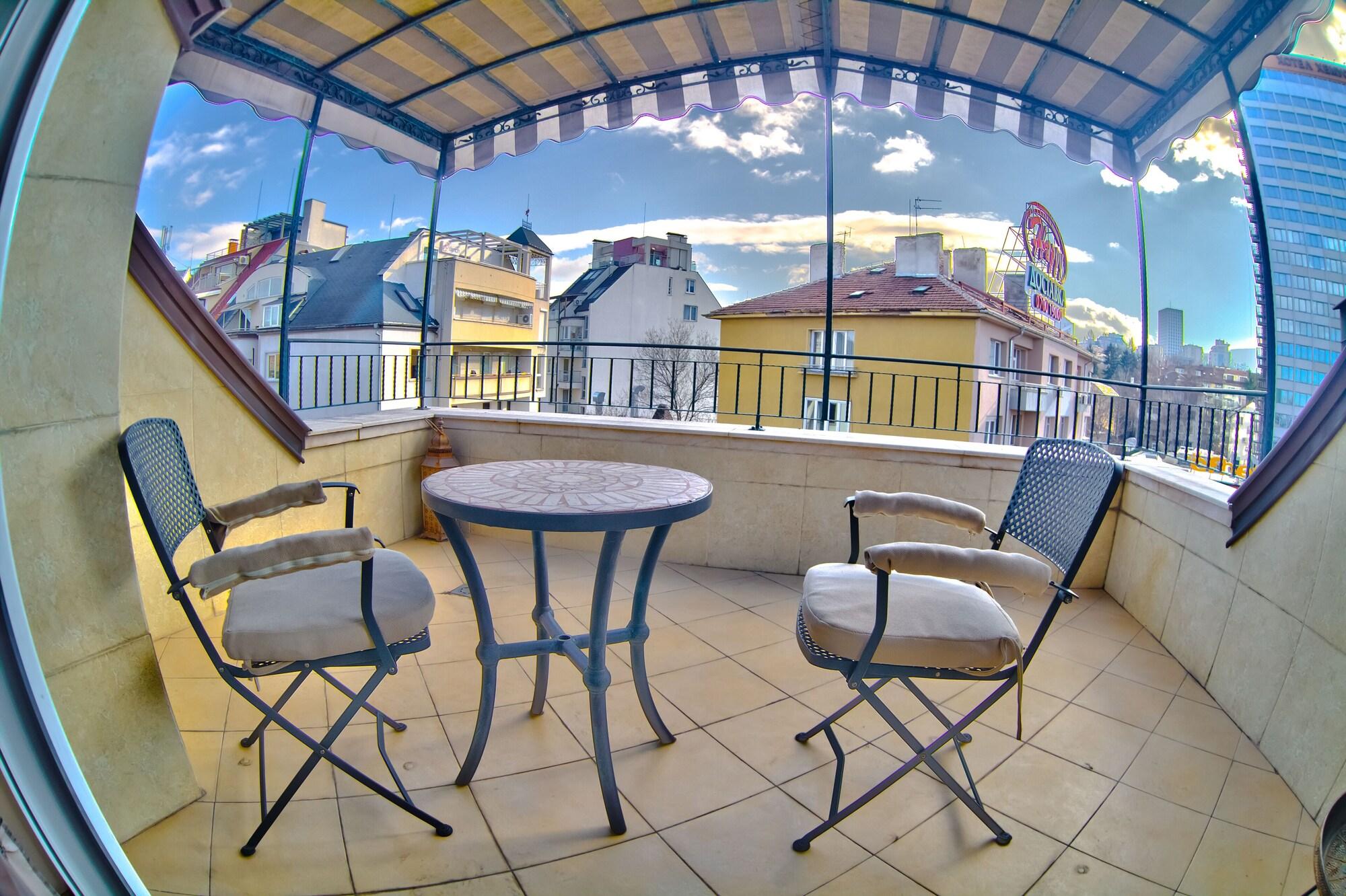 Meg-Lozenetz Hotel Sofia Extérieur photo