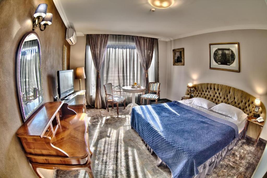 Meg-Lozenetz Hotel Sofia Extérieur photo