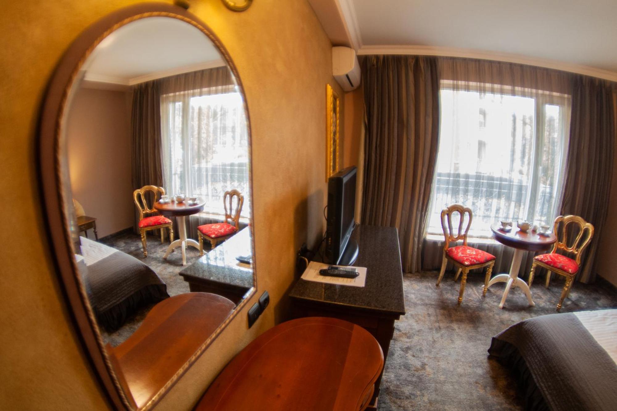Meg-Lozenetz Hotel Sofia Extérieur photo